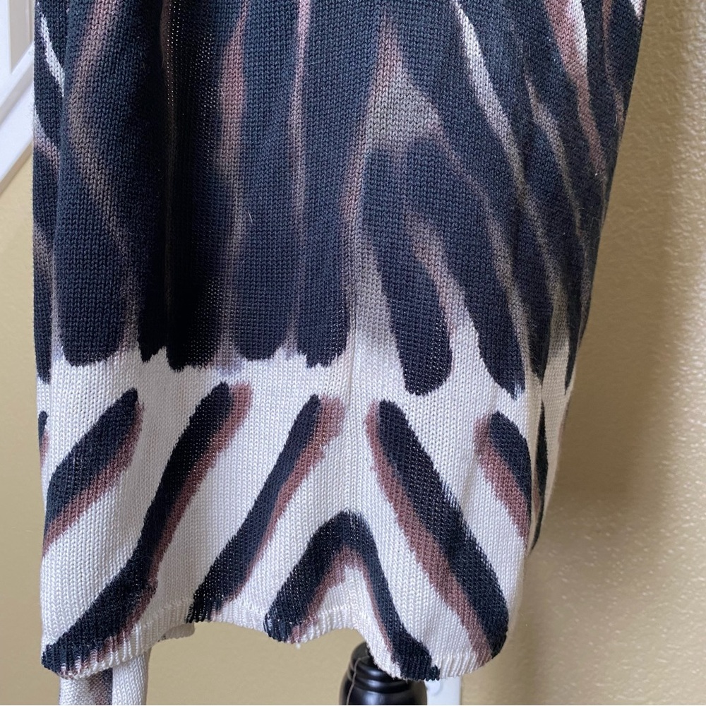Adore Vest - Picture 5 of 14
